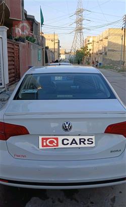 فولكسفاغن بورا